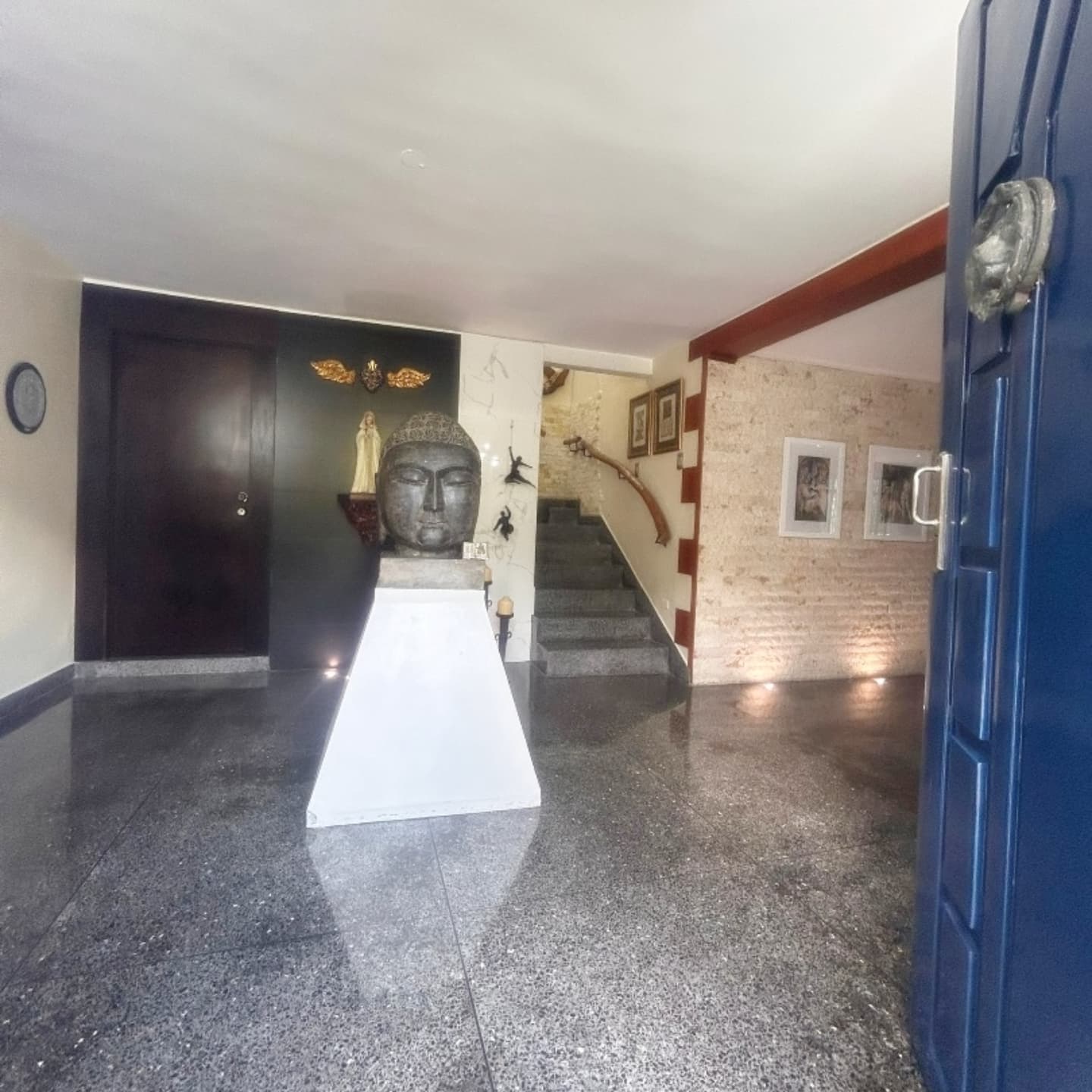 Exclsive House - Quinta en Colinas de Guataparo